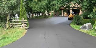 Best Gravel Driveway Installation  in Kankakee, IL